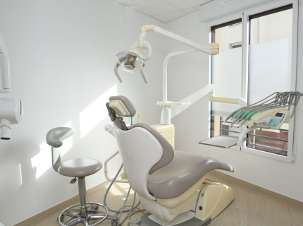  Dr Michael Gozlan Dentiste à Nogent sur Marne 6